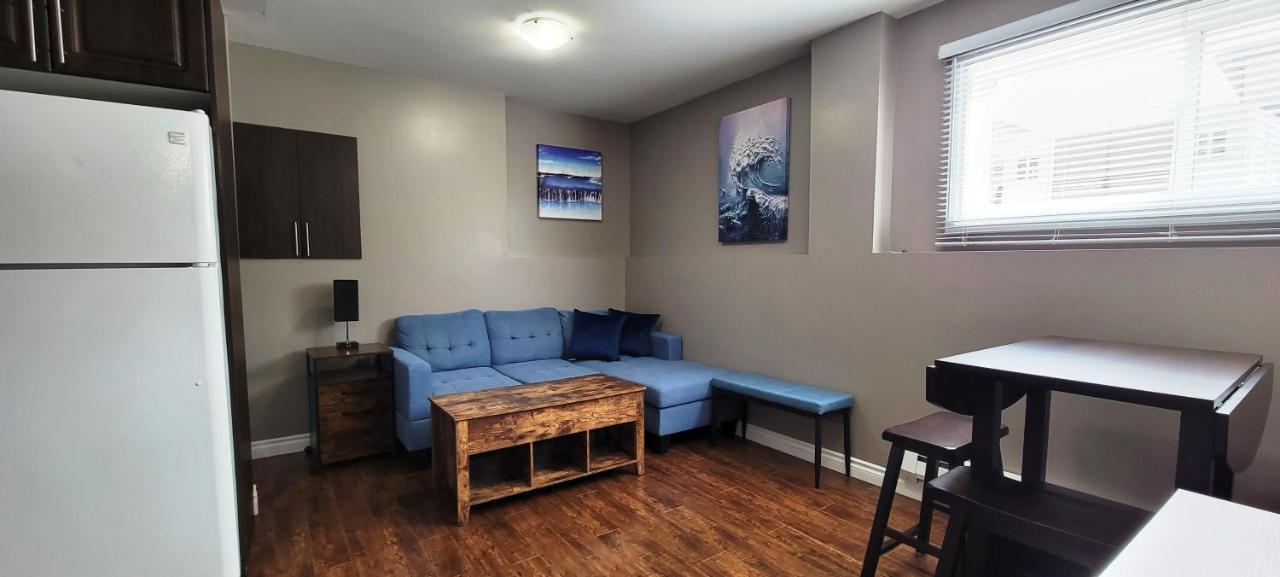Blue Wave 2 Bedroom Suite Saskatoon Eksteriør billede